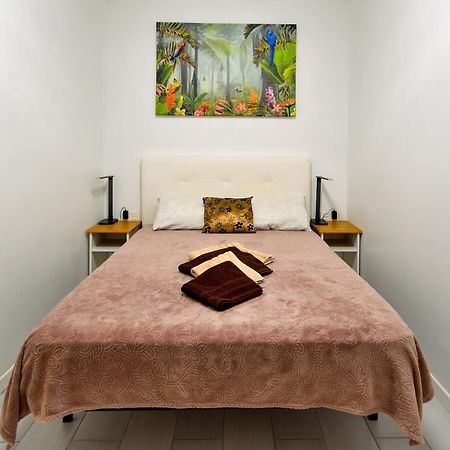 Apartamento Garbinet Alicante Esterno foto